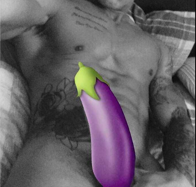 dee moeller share drew lynch dick pic photos