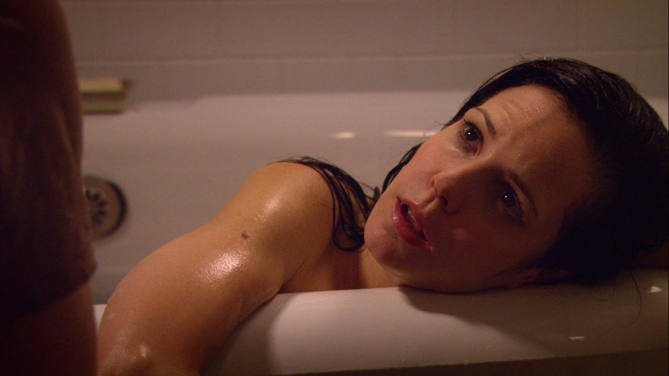 Mary Louise Parker Weeds Bathtub mabel hentai