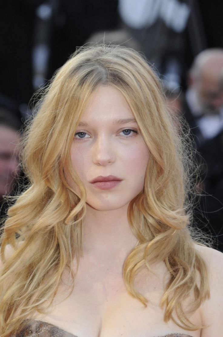 dorothy himes recommends lea seydoux tits pic