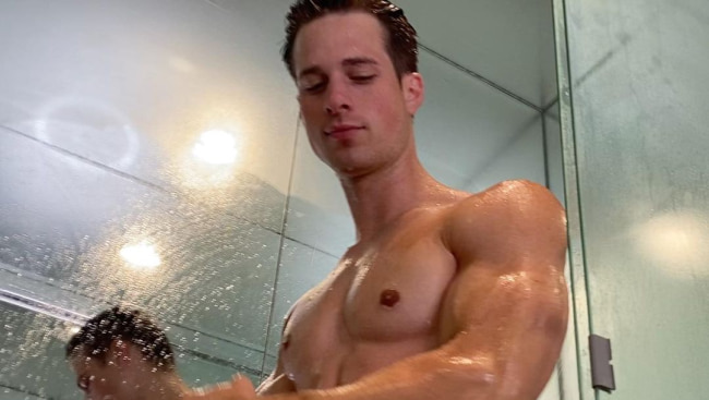 brian hartfield recommends nick sandell nude pic