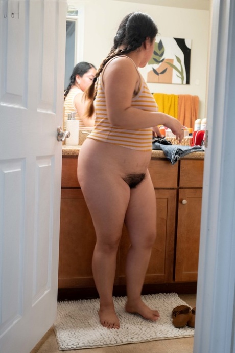 chubby women nude