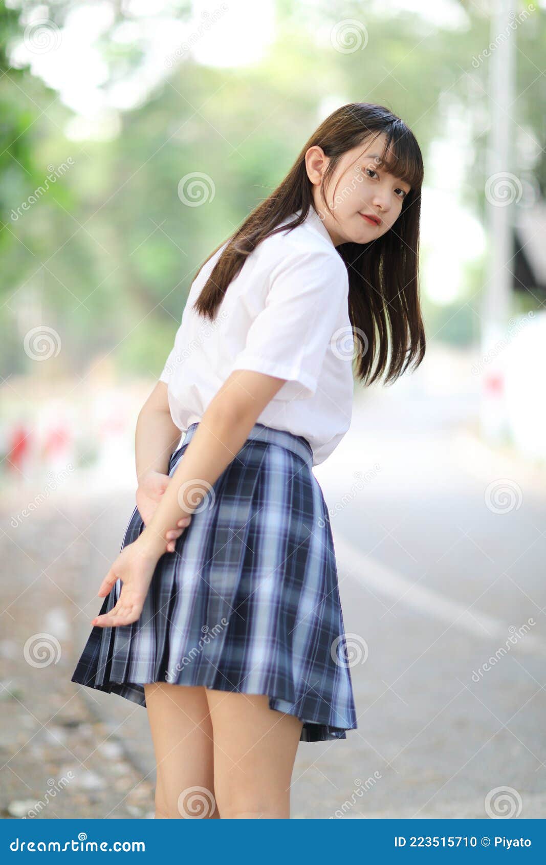 ali alkhazraji recommends japanese school girls photo pic