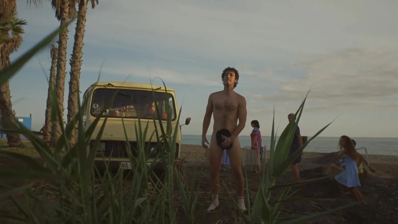 spread naked on beach train porn