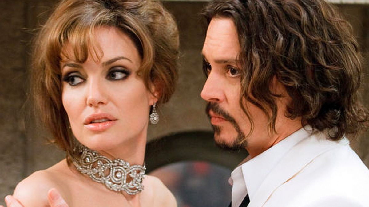 Angelina Jolie Free Porno cushman fakes