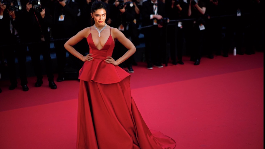 Cannes Film Festival 2021 Breasts Uncensored selfies big