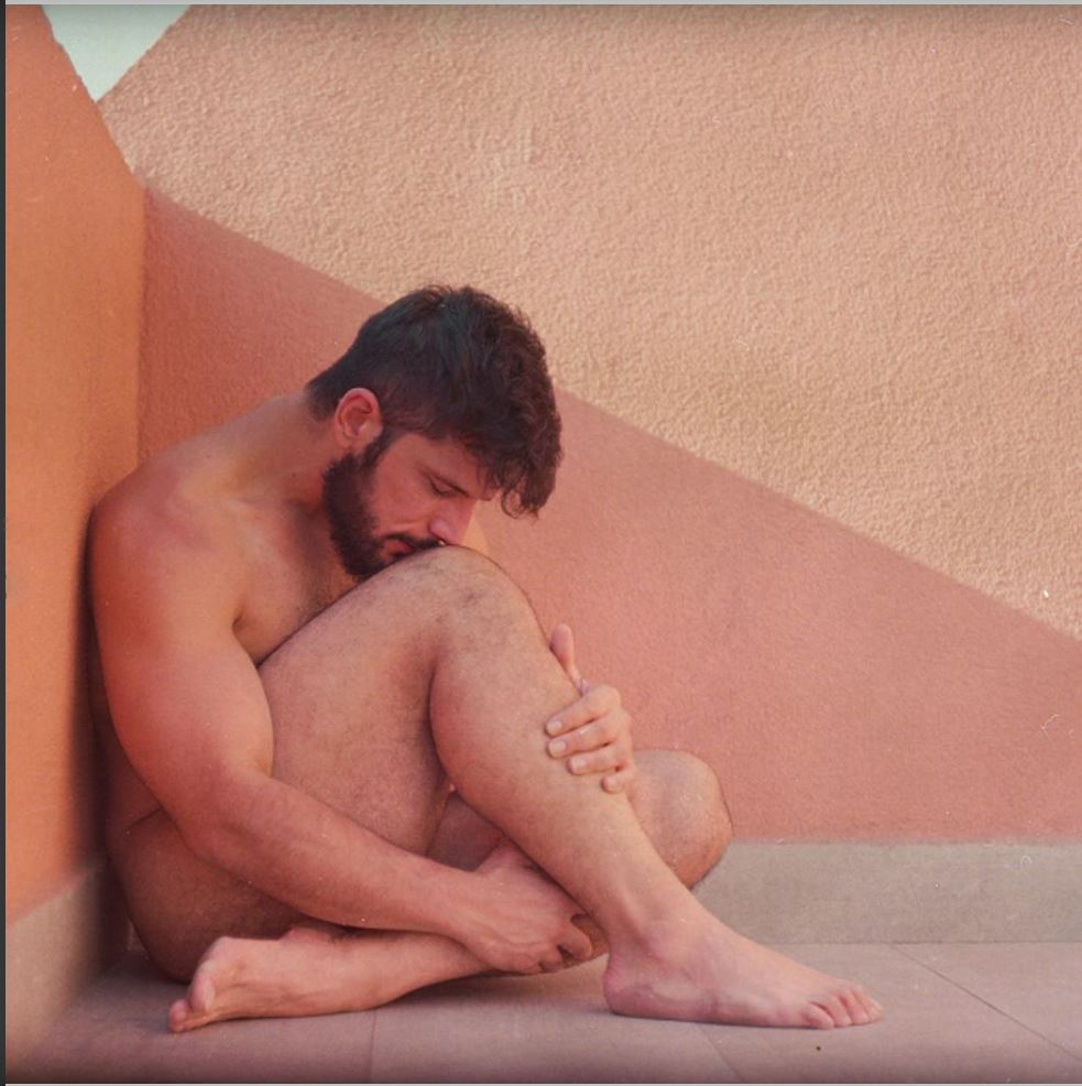 bonuselotte rayy share naked regular guys photos