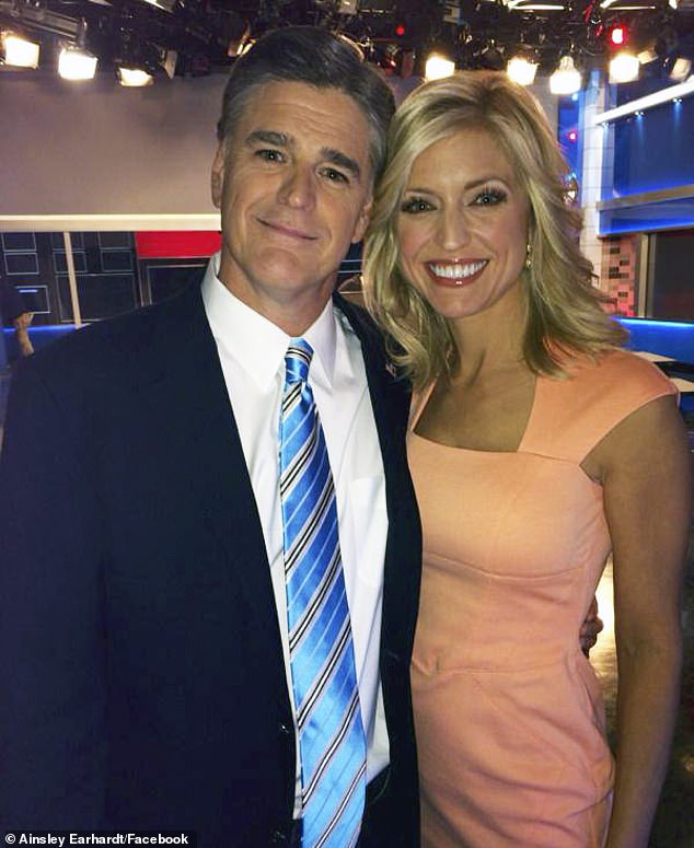 agus akbar recommends Ainsley Earhardt In Bikini