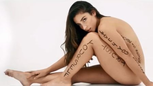 Aly Raisman Topless Photo nuevo juguete