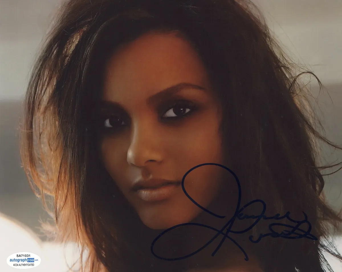 cindi murray recommends jessica lucas sexy pic