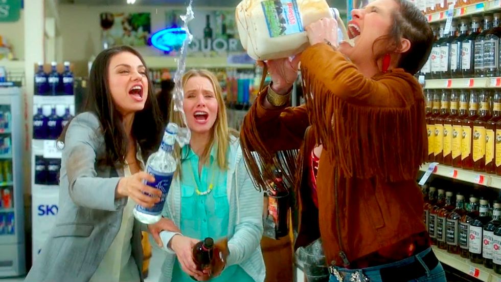 doreen shoemaker recommends Bad Moms Lesbian Scene