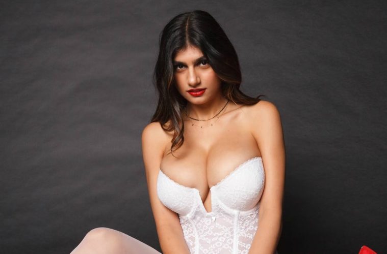 christine constant recommends Best Of Mia Khalifa