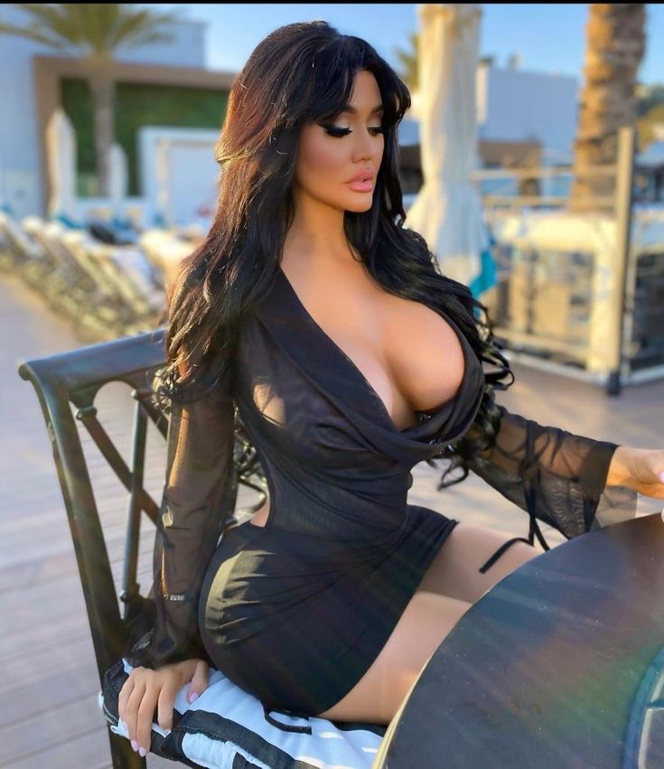 charbel assaf add photo big tits and heels