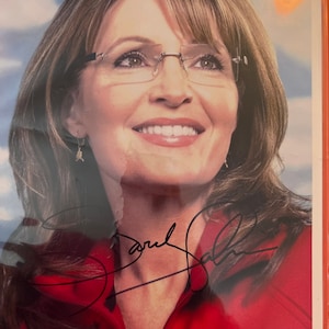 carolyn mooney recommends Busty Sarah Palin