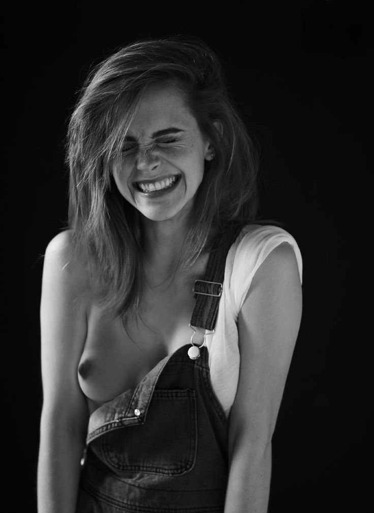bisbis basabeso recommends Emma Watson Titties