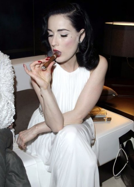 betty bitgood recommends Dita Von Teese Cigar