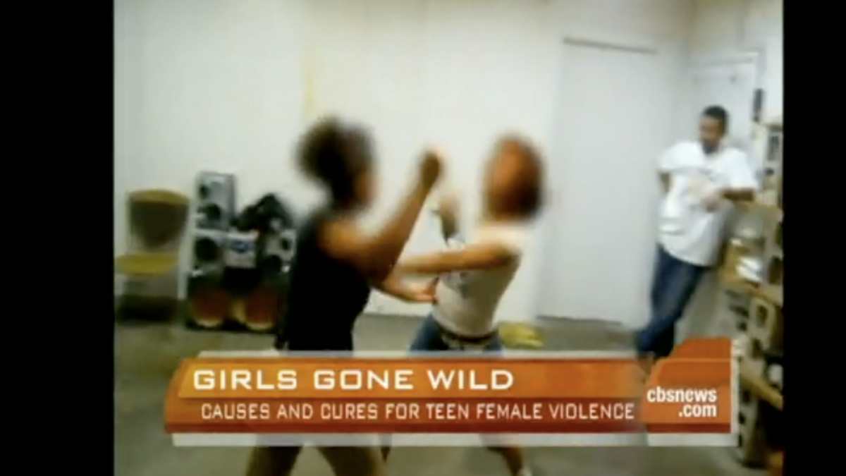 bernie dunlap share chick fights youtube photos