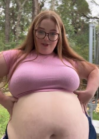 carmina nichols share chubby girl huge boobs photos