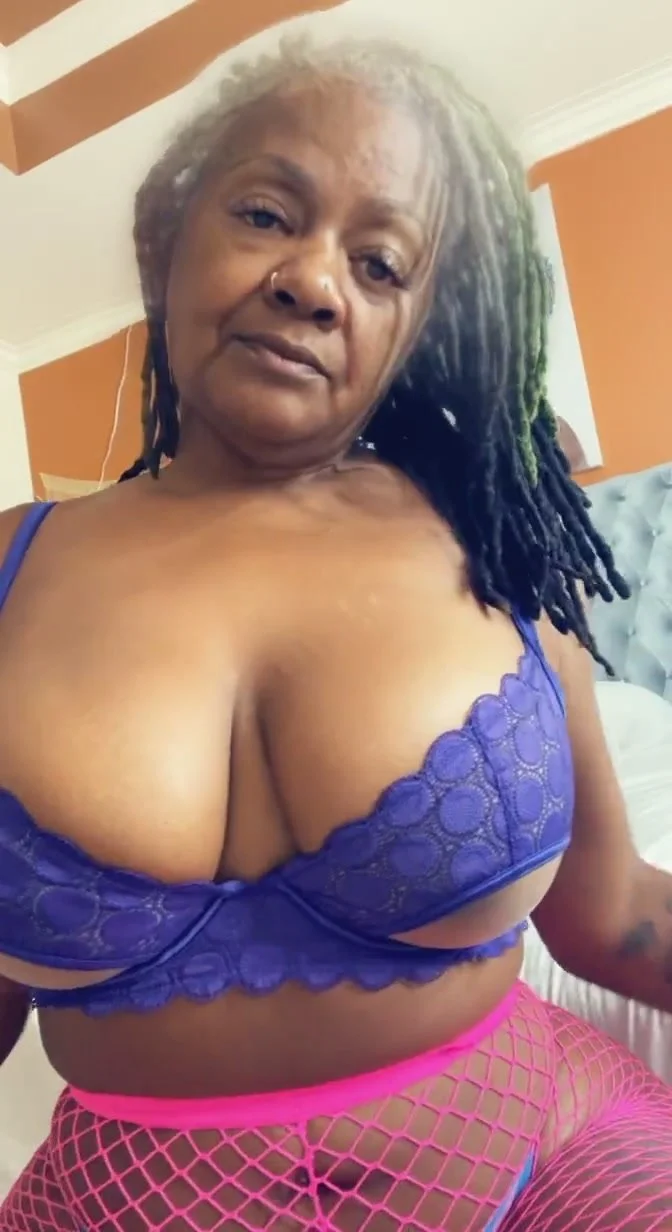 allyson arroyo recommends black granny porn only pic