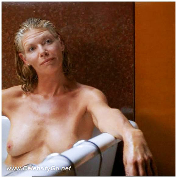 crystal dunham share kelly mcgillis naked photos