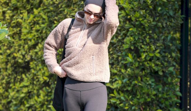 denise lint recommends Daisy Ridley Cameltoe