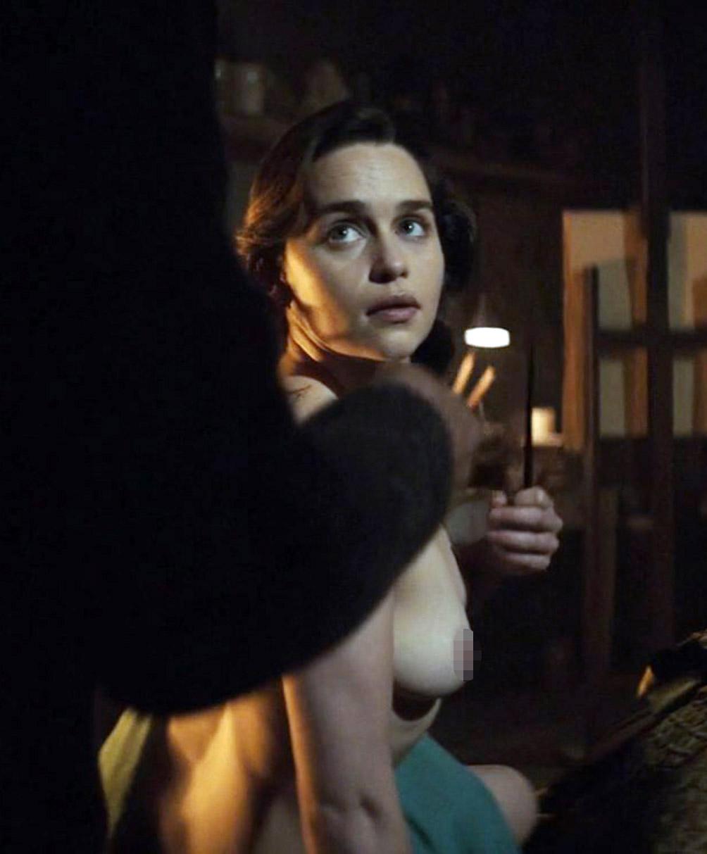 alexis cosme recommends Emilia Clarke Full Frontal Nude