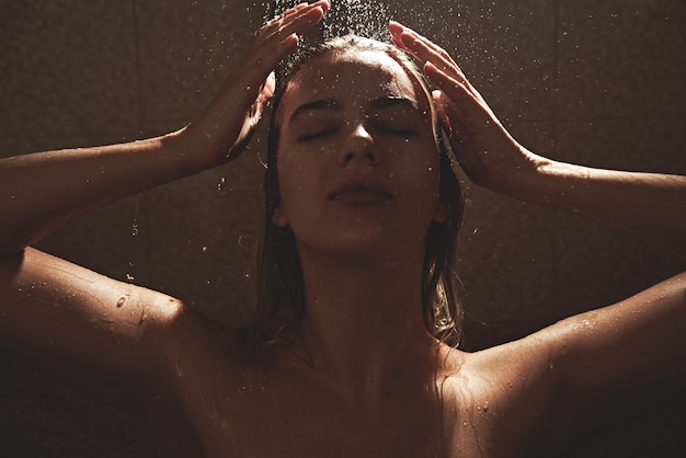 anthony krslovic recommends hot women taking shower pic