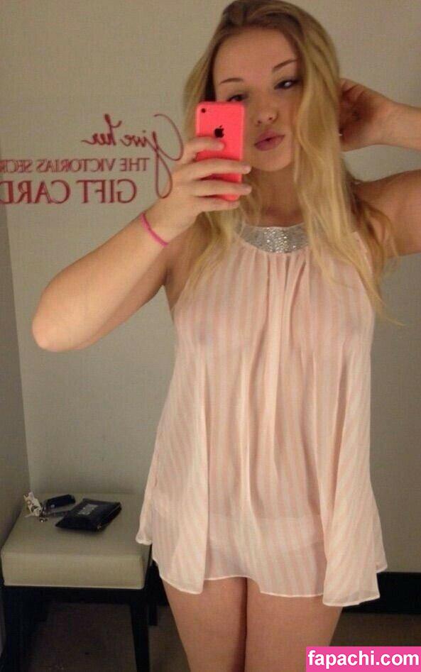 asia madyun add photo dove cameron nide