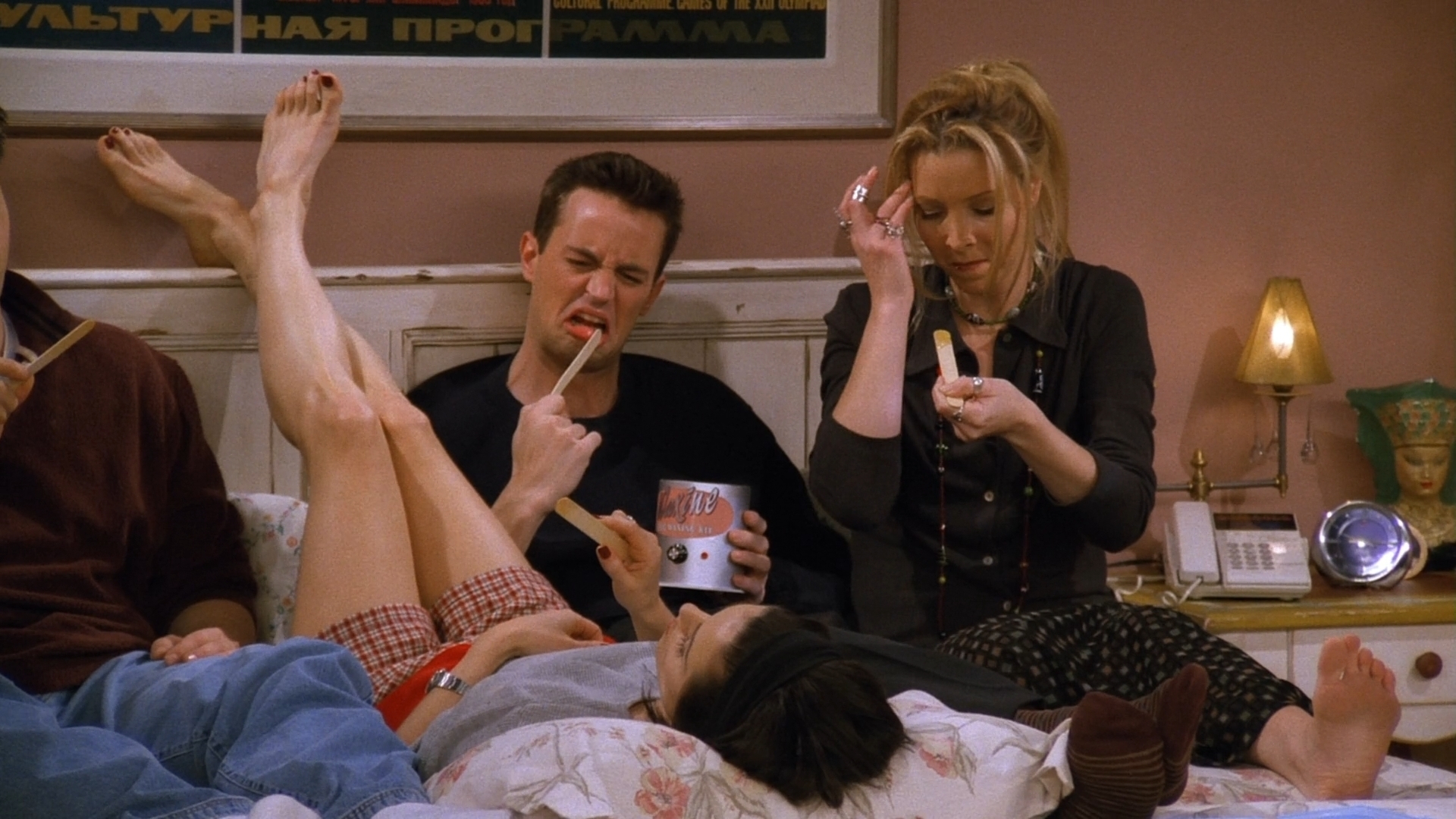 Lisa Kudrow Feet ladies tmb