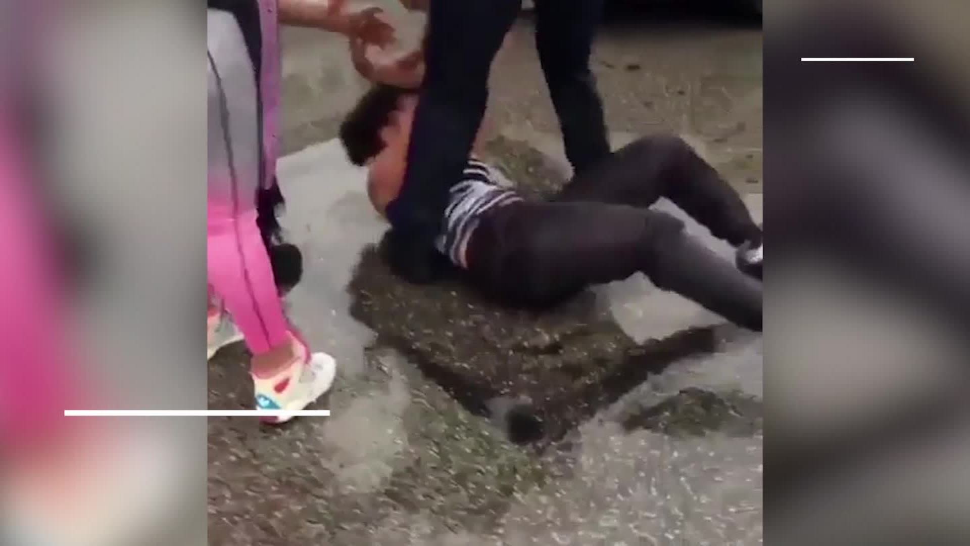 andy dubin recommends girls street fights caught on tape pic