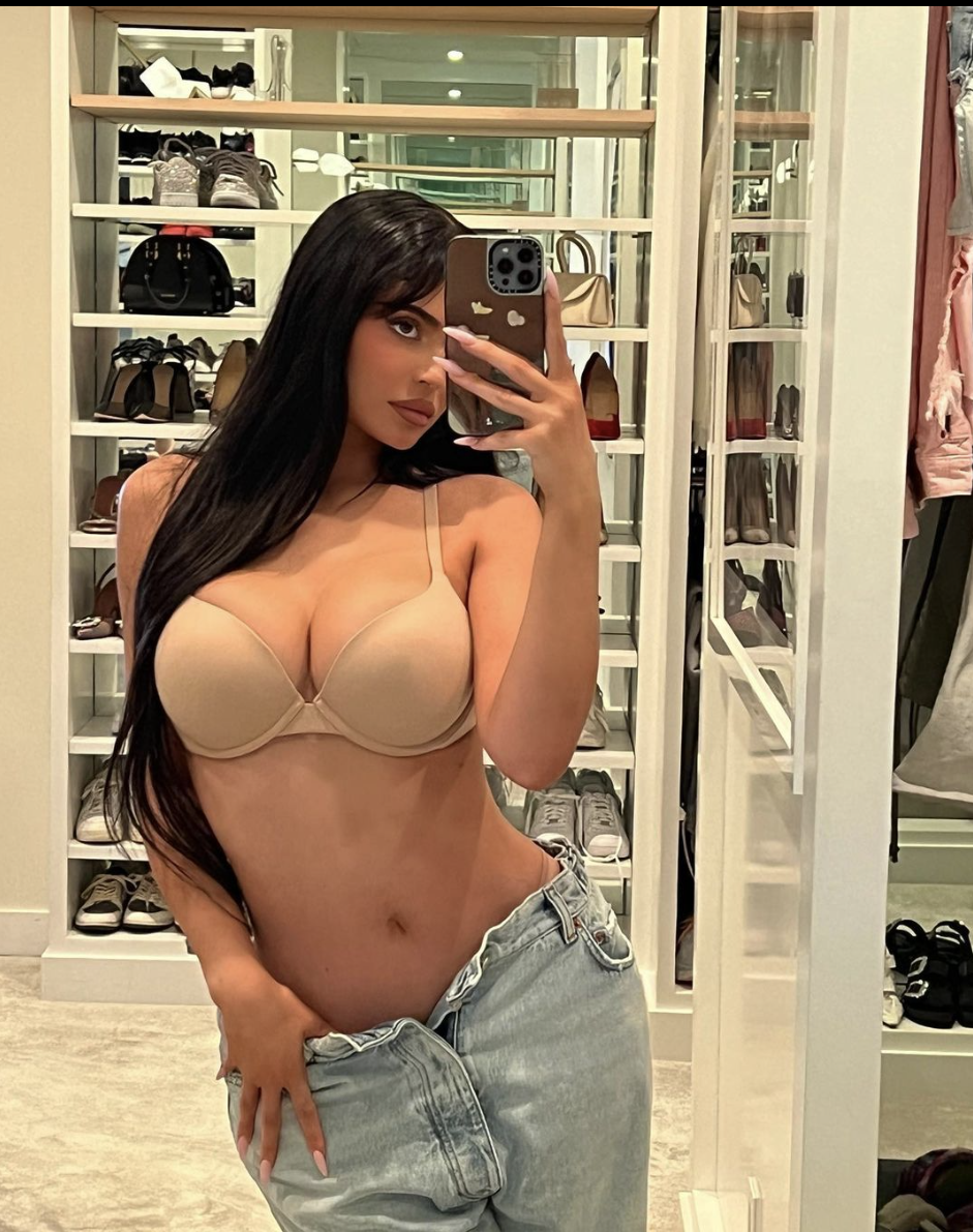 candy soso add photo kylie jenner playboy leaked