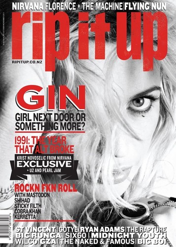bella putry recommends Gin Wigmore Naked