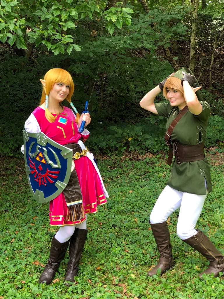 alvin ventoza recommends Girl Link Cosplay