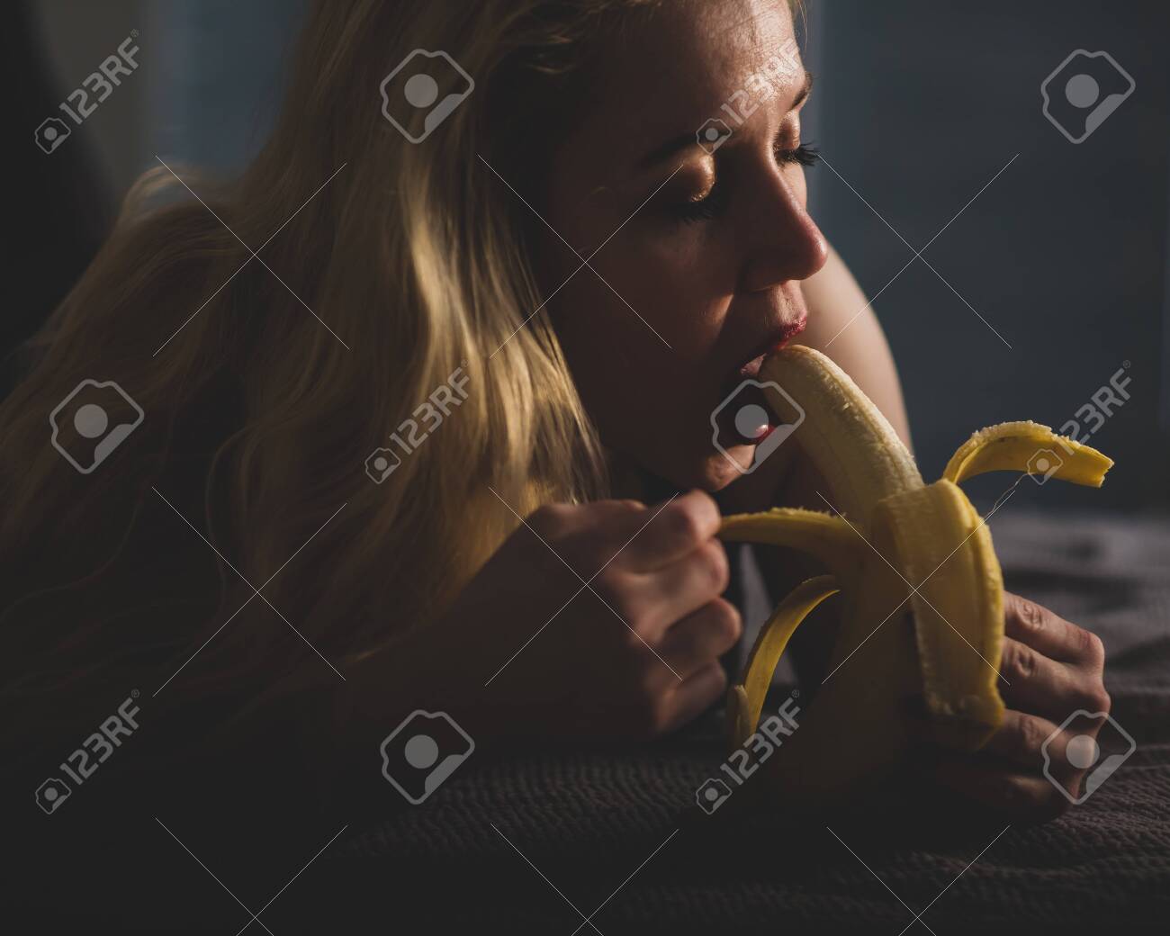 catherine gillett recommends girl sucking on banana pic
