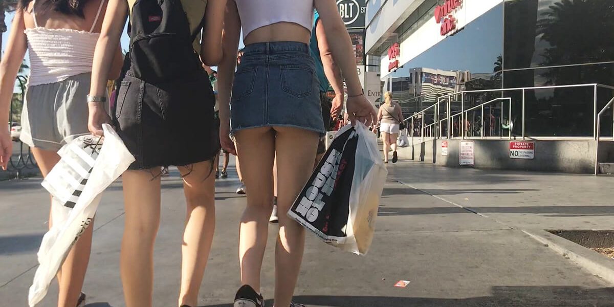 Girls Bent Over Skirts ex pics