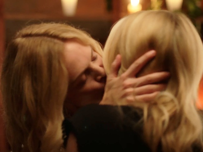 divas bar recommends Heather Graham Lesbian Porn