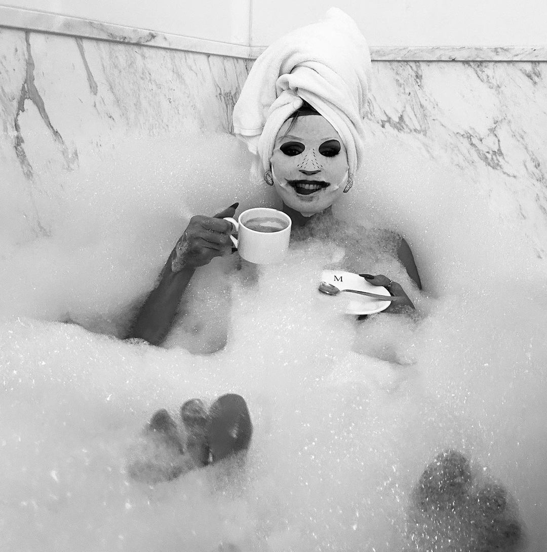 anca mar recommends Heidi Klum Bubble Bath