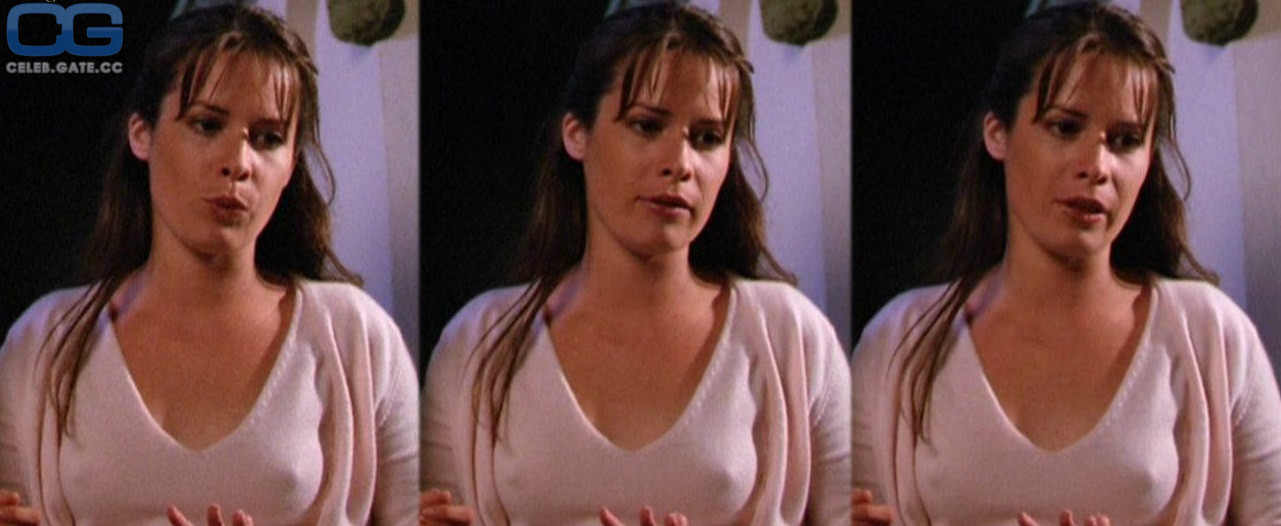 akintoye olawale recommends holly marie combs nipples pic