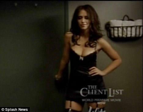 jennifer love hewitt stockings