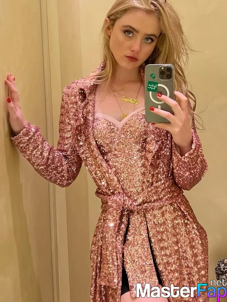amy eaves recommends Kathryn Newton Nude