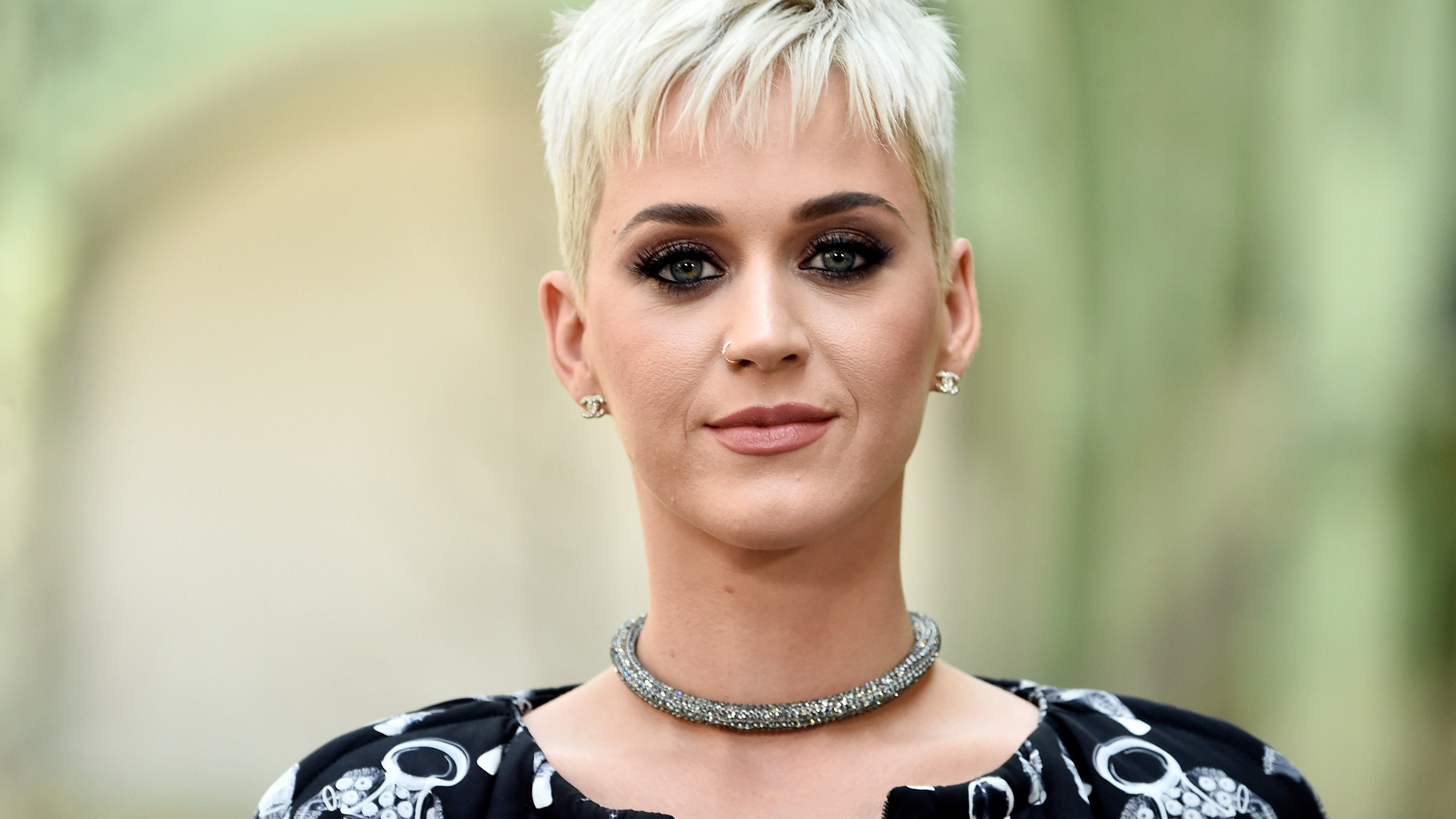 anny ross recommends katy perry hard nipples pic