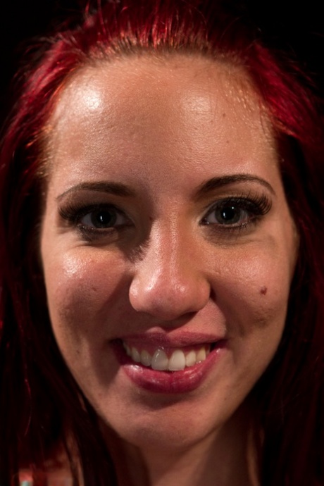 danny dang recommends Kelly Divine Red Hair