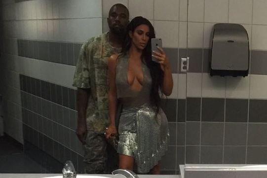 david martel recommends Kim Bathroom Selfie