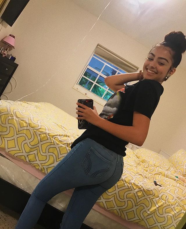 andrea popa recommends Malu Trevejo Booty