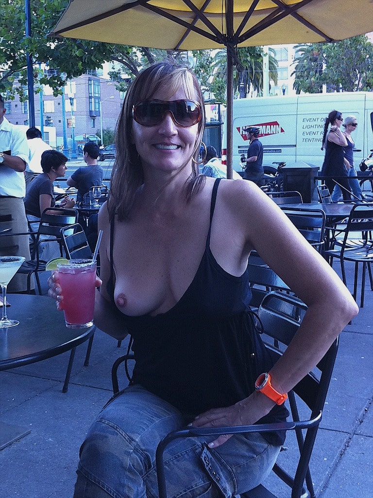 Milf Boobs In Public porn knulle