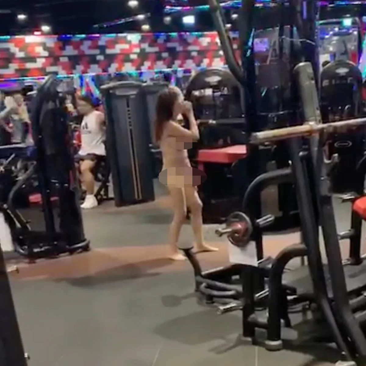 naked at the gym