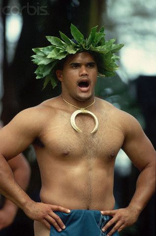 budi winarti recommends naked hawaiian men pic