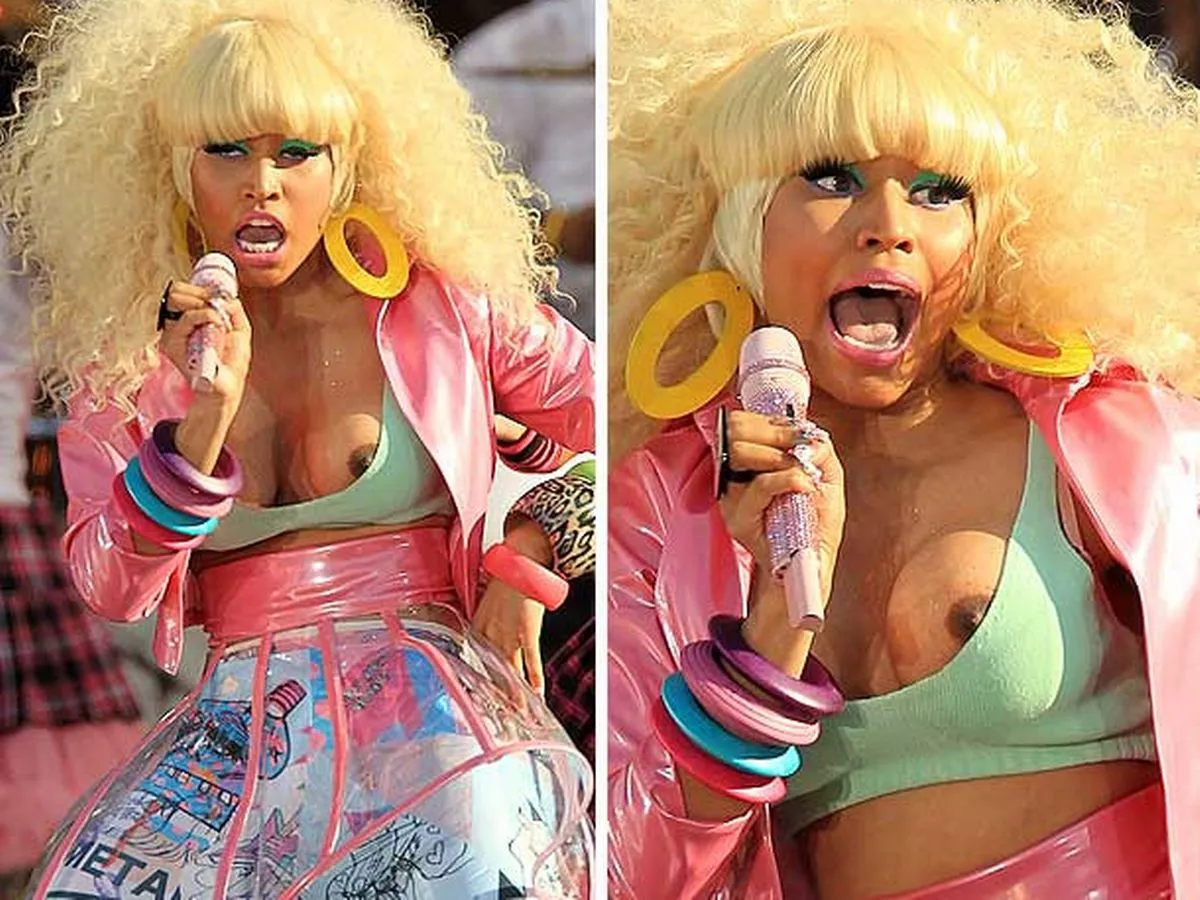 Nicki Minaj Nip Slip Picture re penetrator