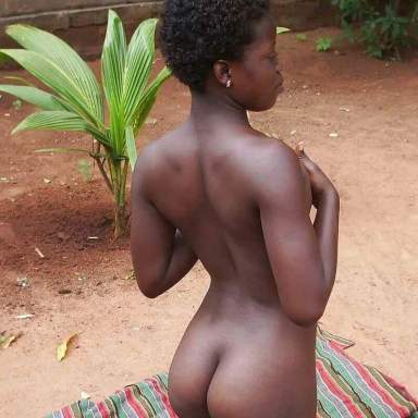 nude girls from africa