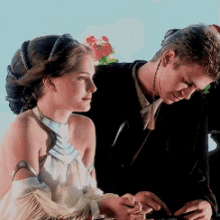 amr elhady recommends padme and anakin gif pic