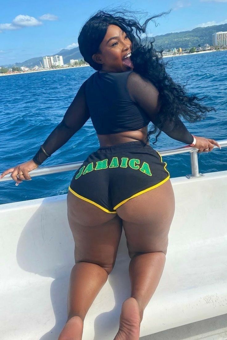 Phat Ass Black Chicks sasha porn